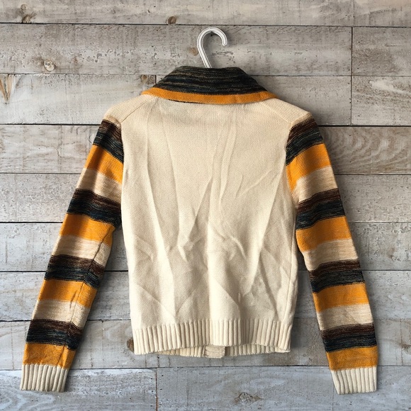 Barbra Sue Vintage Acrylic Button Cardigan - Picture 2 of 14